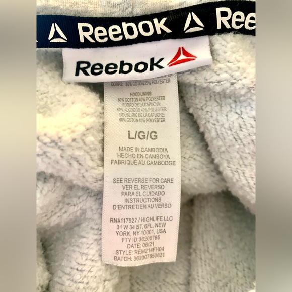 Reebok Heather Gray Hoodie. Thick and Soft. - Picture 9 of 9